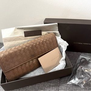 EUC Bottega Veneta Wallet